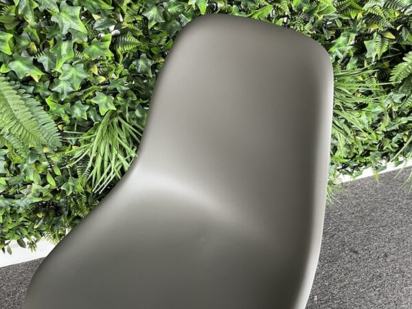 Vitra Plastic Side Chair DSW Ex Display-90766