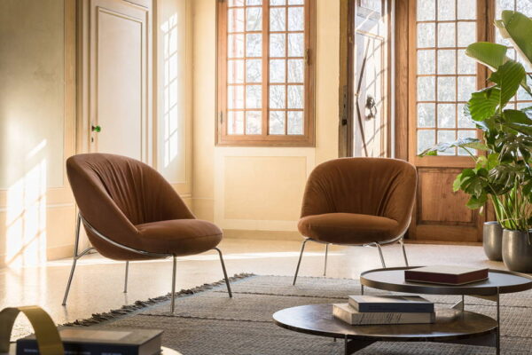 Pianca Ella Armchair with 4 Legs at Urbansuite