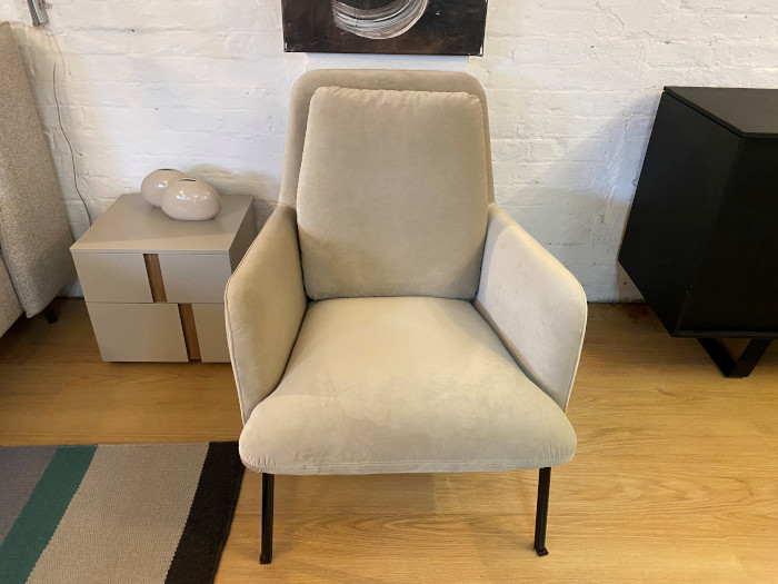 Sits Oliver Armchair Ex-display